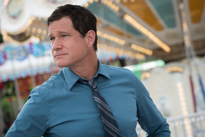 Unforgettable - Season 4 - We Can Be Heroes - Photos - Dylan Walsh