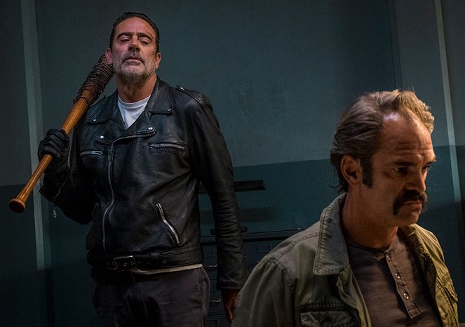 The Walking Dead - Worth - Photos - Jeffrey Dean Morgan, Steven Ogg