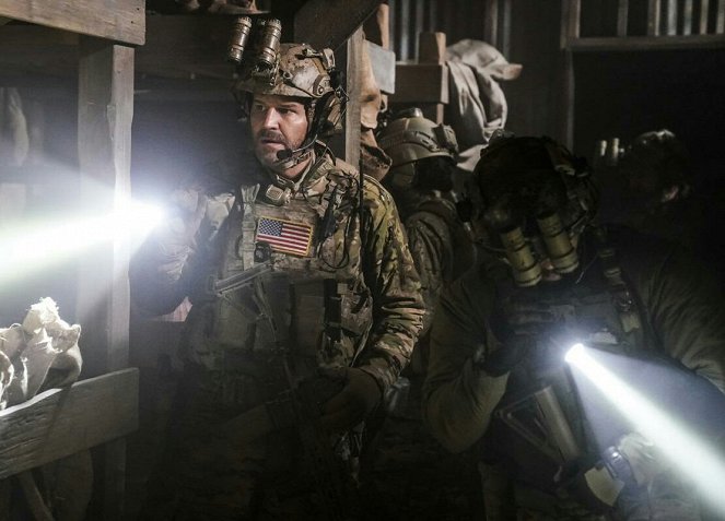 SEAL Team - In Name Only - De la película - David Boreanaz