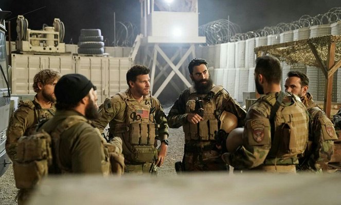 SEAL Team - In Name Only - De la película - David Boreanaz
