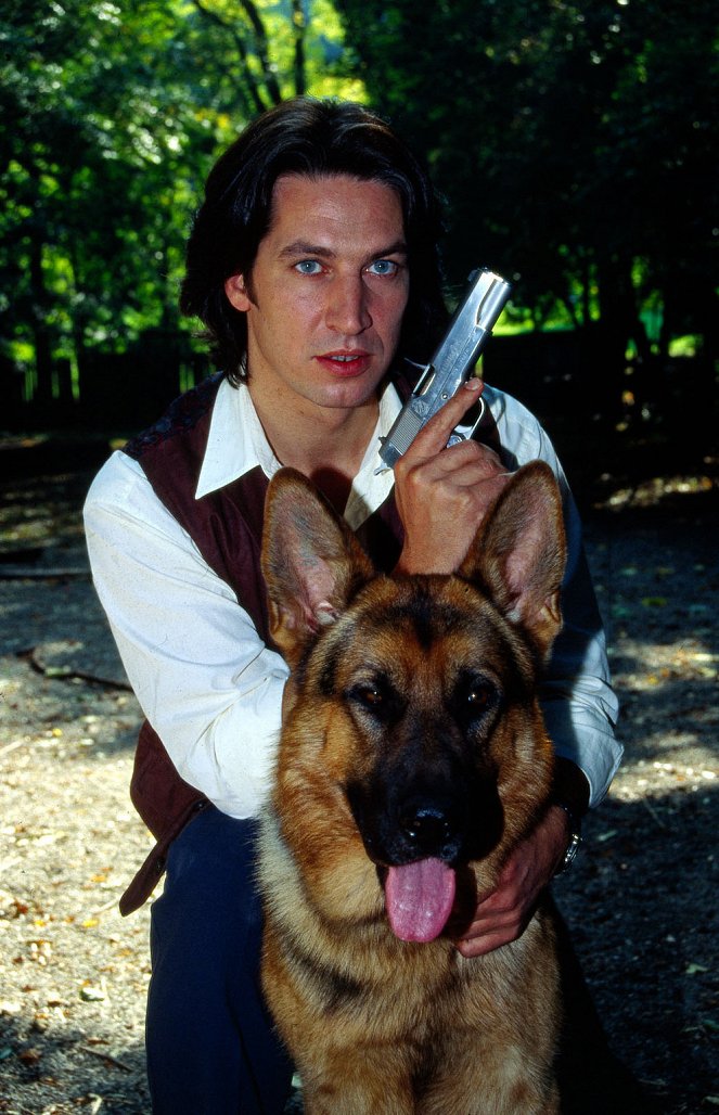 Rex, chien flic - Season 1 - Le Crime parfait - Promo - Tobias Moretti, Reginald von Ravenhorst le chien