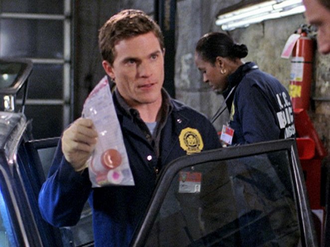 Law & Order: Special Victims Unit - Season 6 - Blutsbande - Filmfotos - Mike Doyle