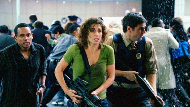 Kriminálka New York - Bílý den - Z filmu - Hill Harper, Melina Kanakaredes, Eddie Cahill