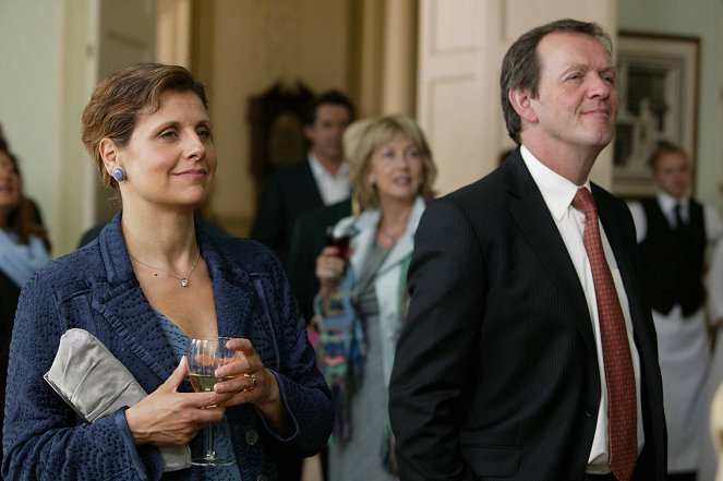 Inspector Lewis - Allegory of Love - Z filmu - Rebecca Front, Kevin Whately