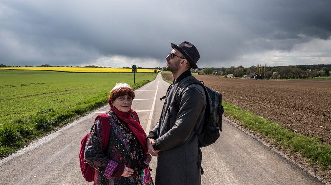 Kasvot, kylät - Kuvat elokuvasta - Agnès Varda, JR
