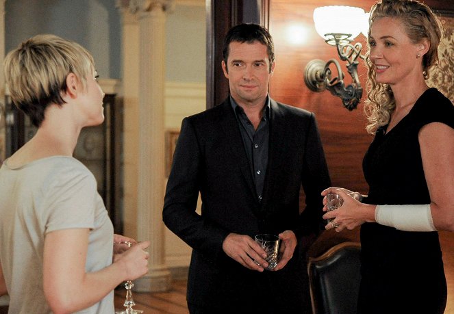 The Following - Reflection - Photos - Valorie Curry, James Purefoy, Connie Nielsen