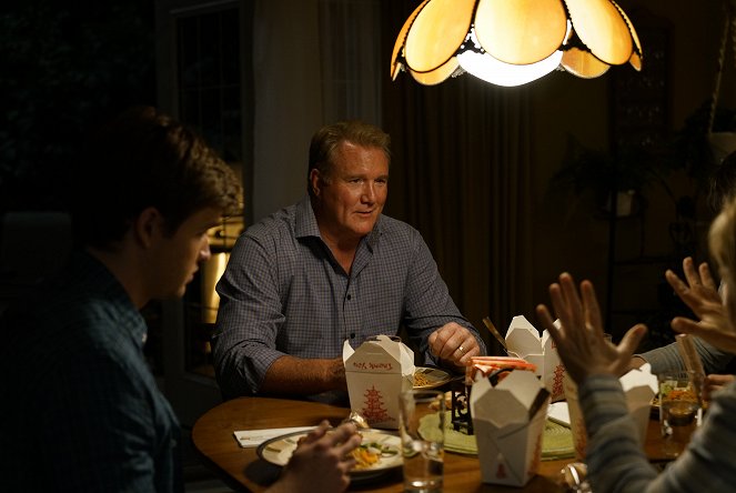 Beyond - Into the Light - Filmfotos - Burkely Duffield, Michael McGrady