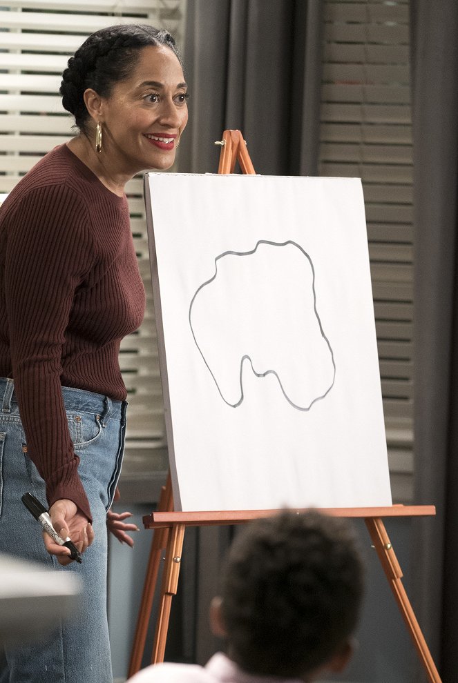 Black-ish - Advance to Go (Collect $200) - Z filmu - Tracee Ellis Ross