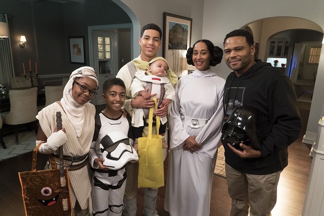 Black-ish - Advance to Go (Collect $200) - Making of - Marsai Martin, Miles Brown, Marcus Scribner, Tracee Ellis Ross, Anthony Anderson