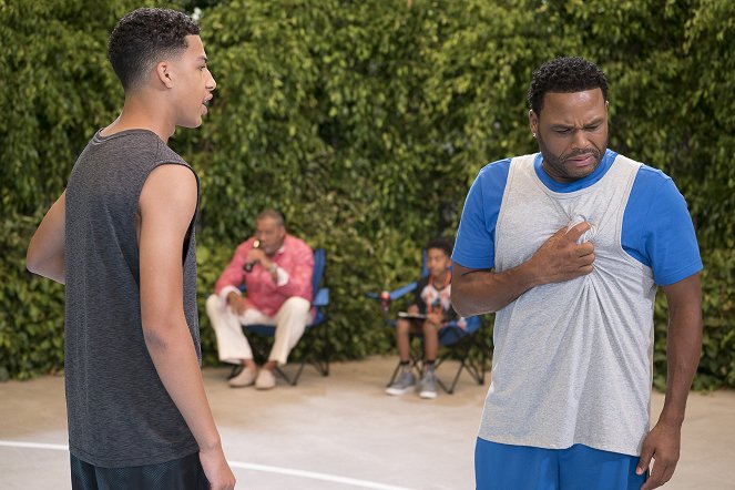 Black-ish - First and Last - Photos - Marcus Scribner, Anthony Anderson