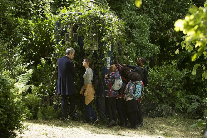 Doctor Who - In the Forest of the Night - Photos