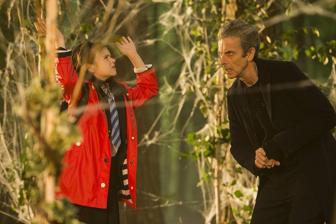 Doctor Who - Season 8 - In the Forest of the Night - Photos - Abigail Eames, Peter Capaldi