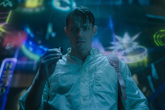 Altered Carbon - Season 1 - Out of the Past - Photos - Joel Kinnaman