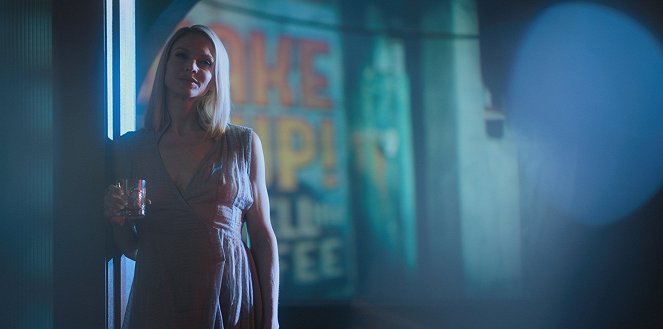 Valós halál - Season 1 - Bukott angyal - Filmfotók - Kristin Lehman