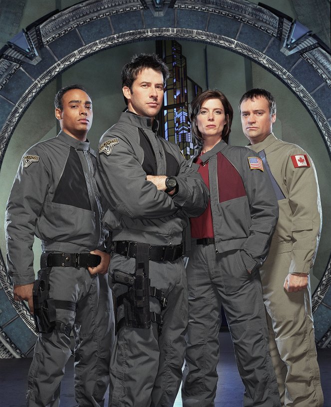 Stargate Atlantis - Season 1 - Werbefoto - Rainbow Sun Francks, Joe Flanigan, Torri Higginson, David Hewlett