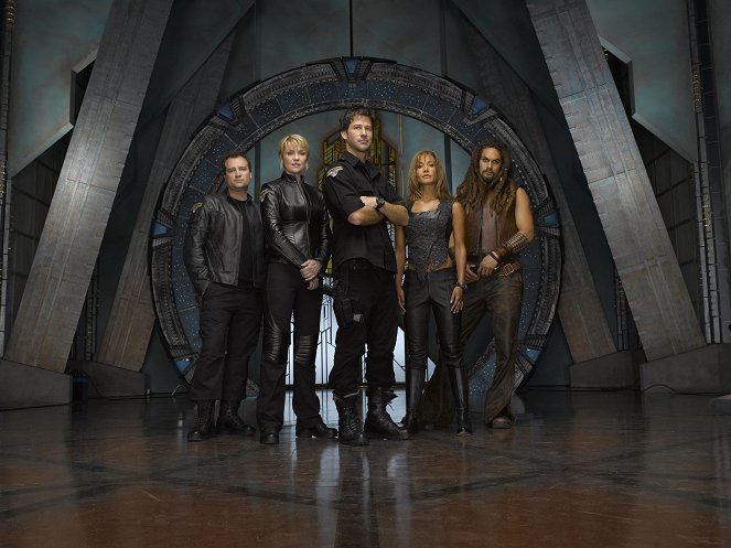 Csillagkapu: Atlantisz - Season 4 - Promóció fotók - David Hewlett, Amanda Tapping, Joe Flanigan, Rachel Luttrell, Jason Momoa