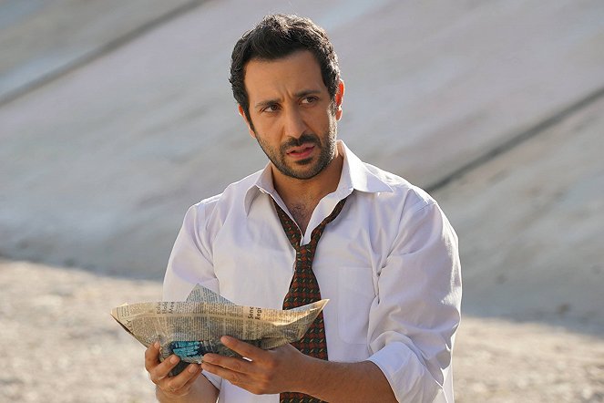 You're the Worst - Season 3 - Twenty-Two - Photos - Desmin Borges