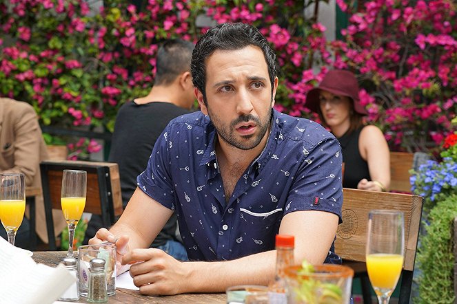 You're the Worst - Season 3 - The Last Sunday Funday - Photos - Desmin Borges