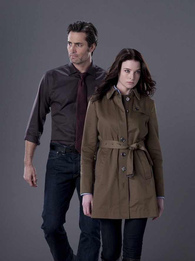 Continuum - Season 2 - Werbefoto - Victor Webster, Rachel Nichols