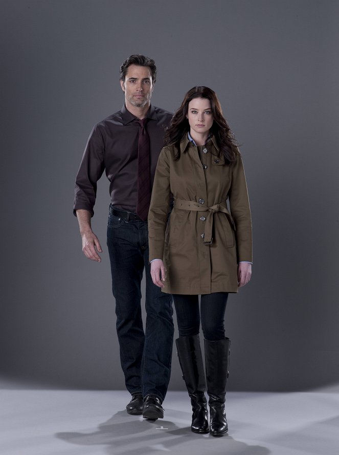 Continuum - Season 2 - Promoción - Victor Webster, Rachel Nichols