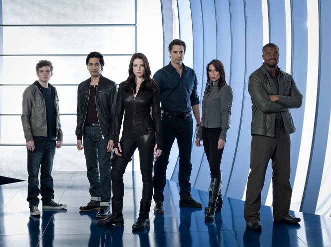 Continuum: Ocalić przyszłość - Season 2 - Promo - Erik Knudsen, Stephen Lobo, Rachel Nichols, Victor Webster, Lexa Doig, Roger Cross