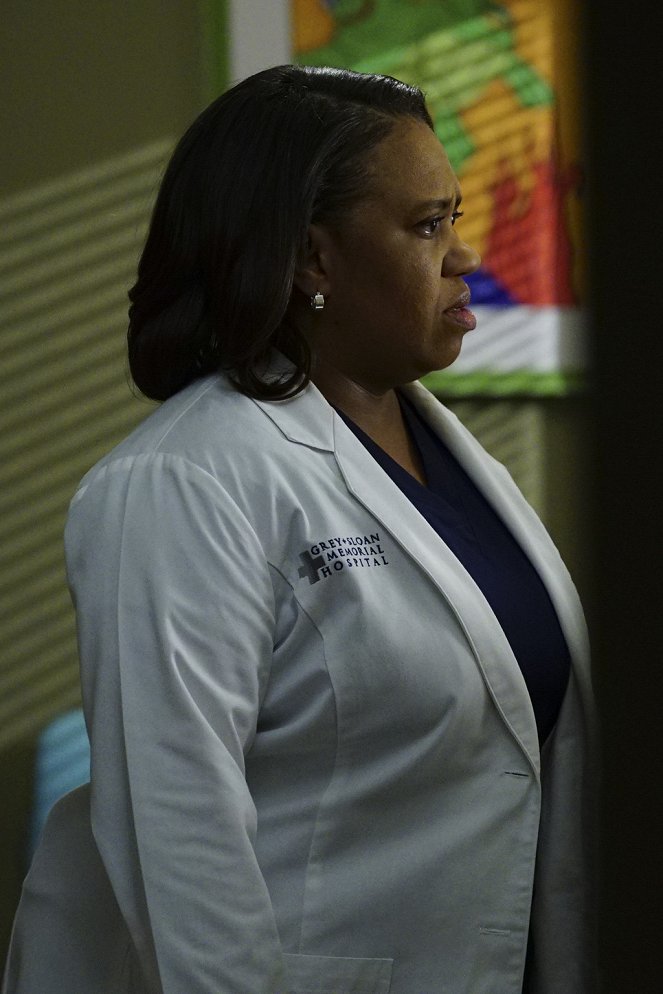 Grey's Anatomy - There's a Fine, Fine Line - Photos - Chandra Wilson