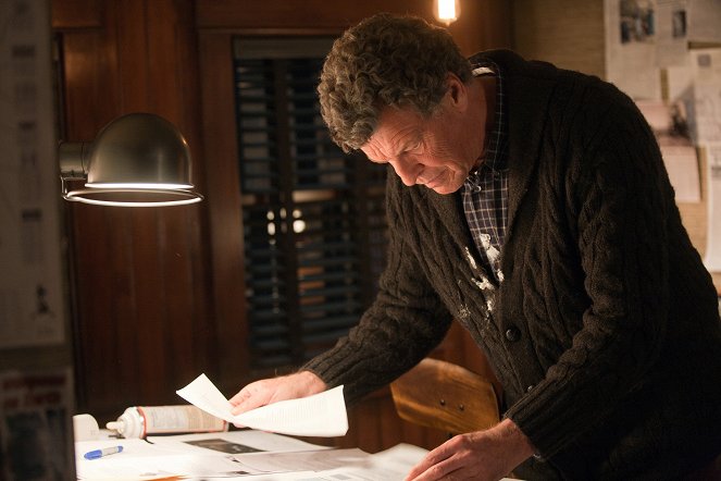 Fringe - Season 3 - Reciprocity - Photos - John Noble