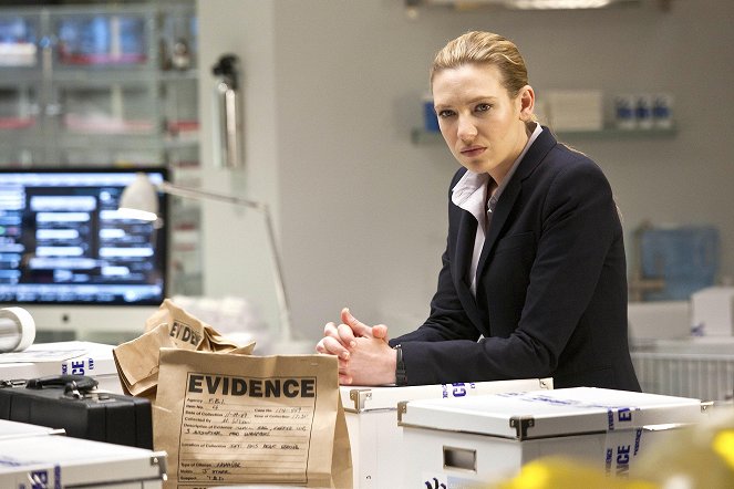 Fronteiras - 6B - Do filme - Anna Torv