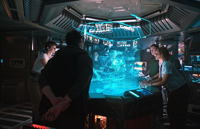 Alien: Covenant - Van film - Katherine Waterston, Michael Fassbender, Carmen Ejogo