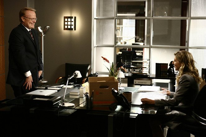 Boston Legal - Season 4 - Die Neue und das Biest - Filmfotos - Christian Clemenson, Tara Summers