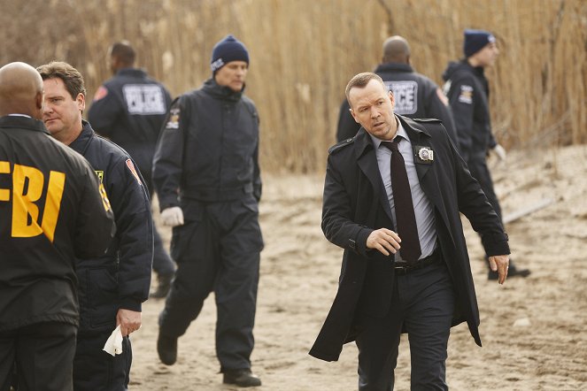 Blue Bloods - Crime Scene New York - Down the Rabbit Hole - Photos - Donnie Wahlberg