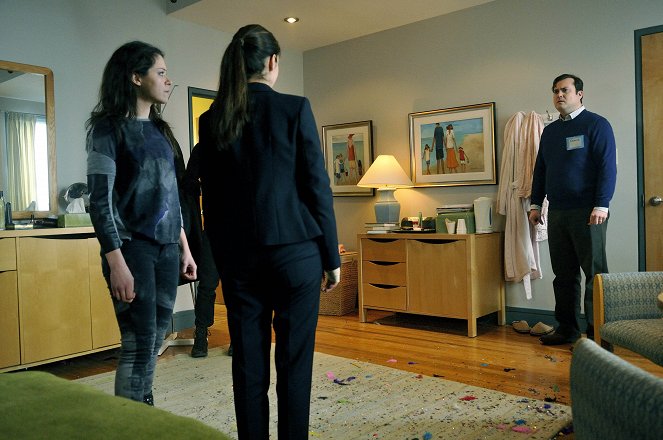 Orphan Black - Knowledge of Causes, and Secret Motion of Things - Photos