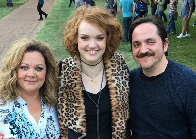 Life of the Party - Tournage - Melissa McCarthy, Shannon Purser, Ben Falcone