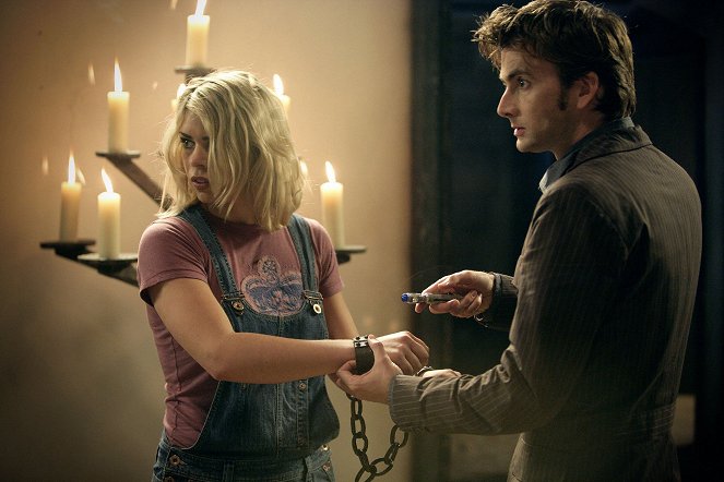 Doctor Who - Tooth and Claw - Do filme - Billie Piper, David Tennant