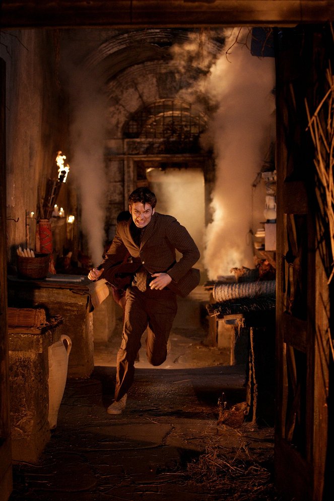 Doctor Who - Die Feuer von Pompeji - Filmfotos - David Tennant