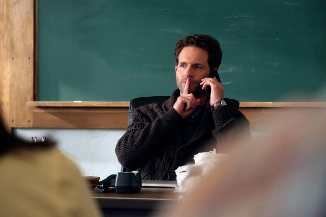 A.P. Bio - Selling Out - Do filme - Glenn Howerton