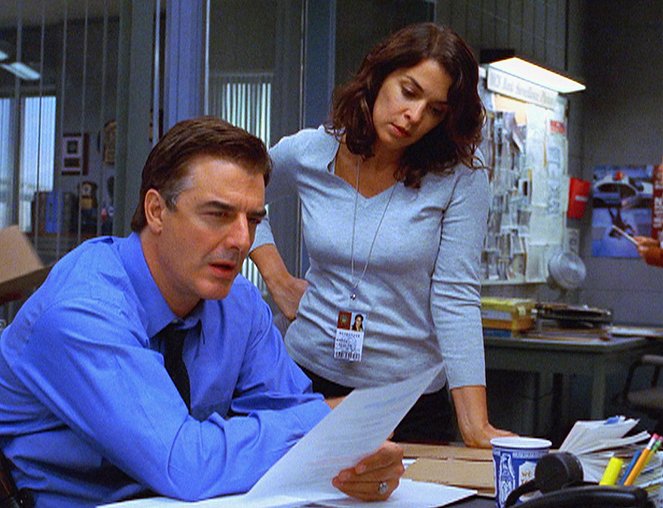 Law & Order: Criminal Intent - Unchained - Photos - Chris Noth, Annabella Sciorra