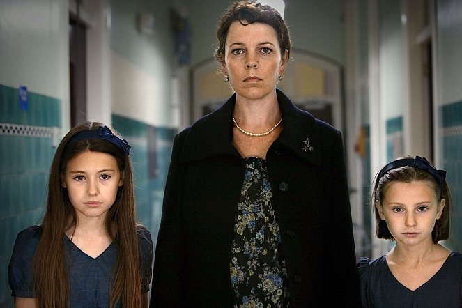 Doctor Who - The Eleventh Hour - Photos - Olivia Colman