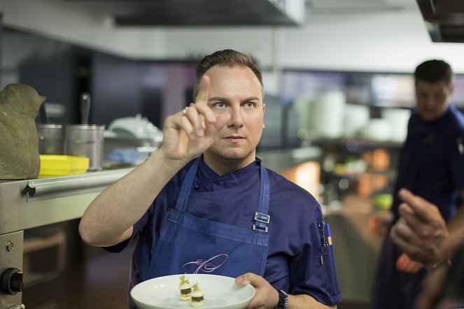 Chef's Table - Season 3 - Photos - Tim Raue