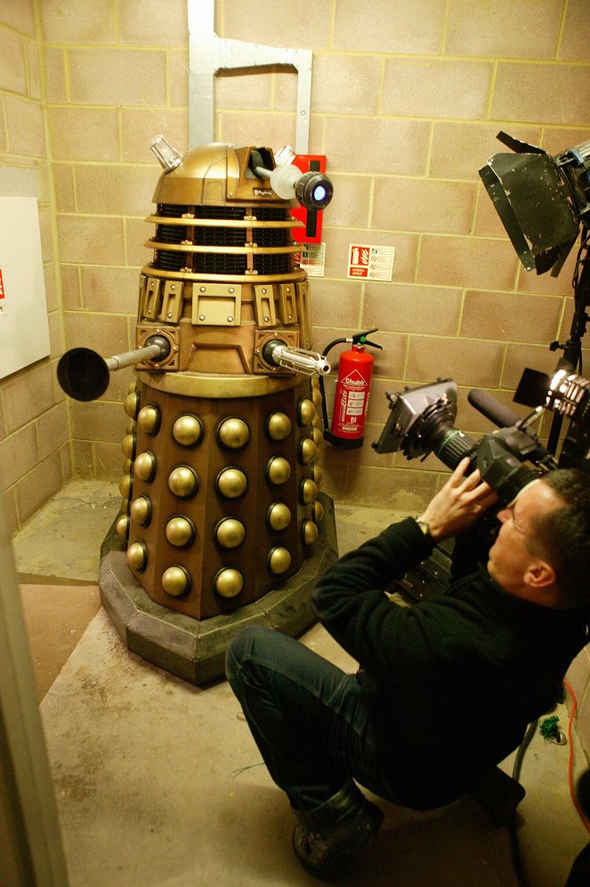 Doctor Who - Dalek - Van de set