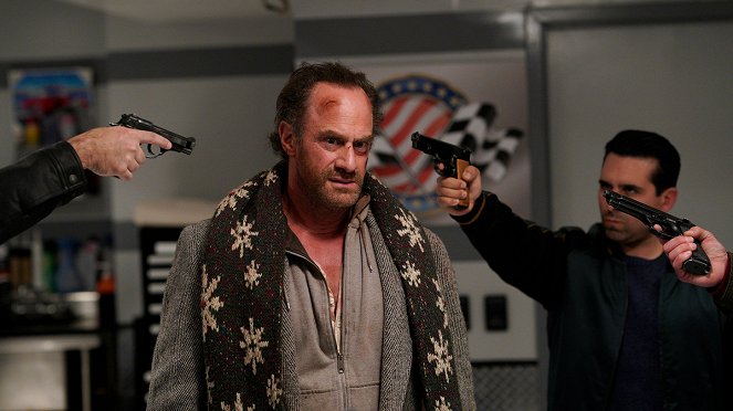 Happy! - The Scrapyard of Childish Things - Do filme - Christopher Meloni