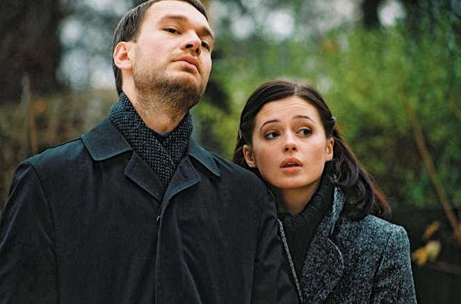 Ribetes - De la película - Michał Żebrowski, Agnieszka Grochowska