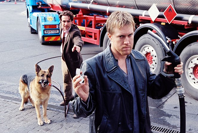 Rex, o cão polícia - Ein Zeuge auf vier Pfoten - Do filme - pes Rhett Butler, Alexander Pschill, Nicholas Ofczarek