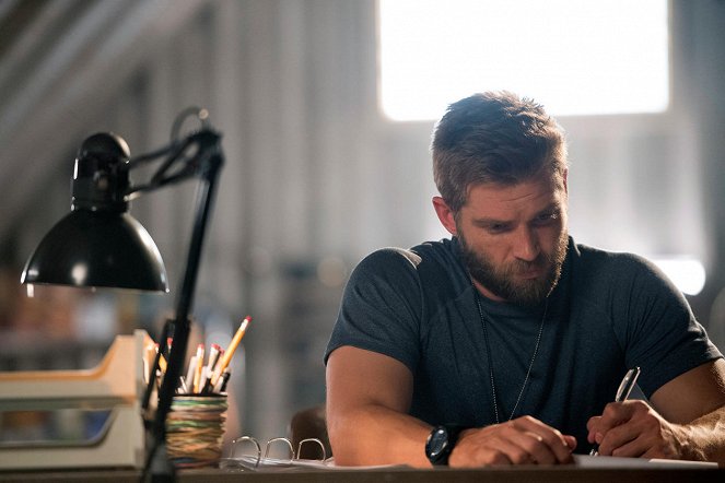 The Brave - It's All Personal - Van film - Mike Vogel