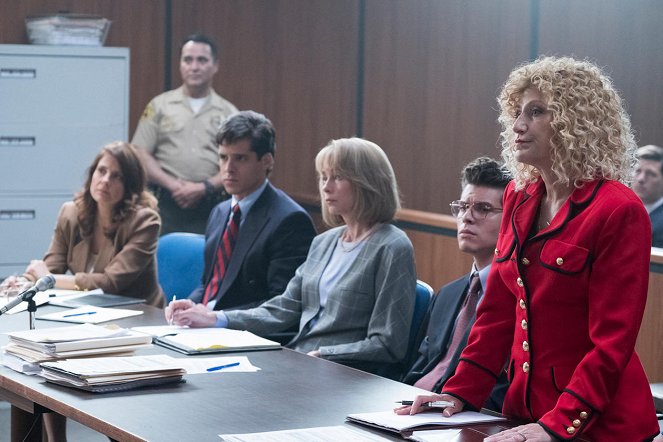 Law & Order: True Crime - Episode 5 - De la película - Edie Falco