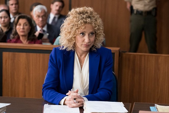 Law & Order: True Crime - Episode 5 - De la película - Edie Falco