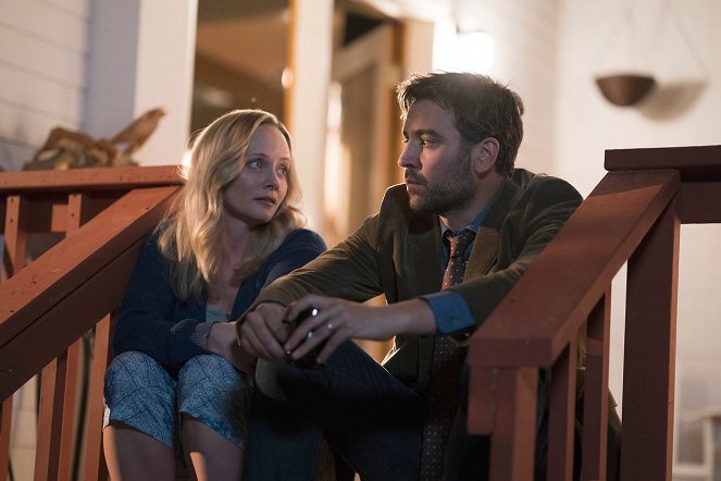 Rise - Most of All to Dream - Photos - Marley Shelton, Josh Radnor