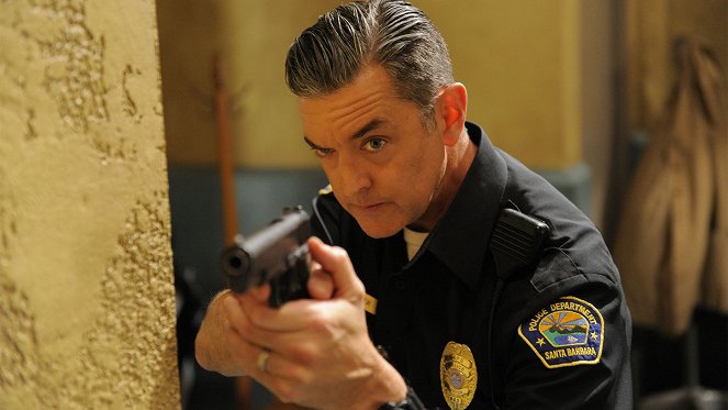 Psych - Someone's Got a Woody - Photos - Timothy Omundson
