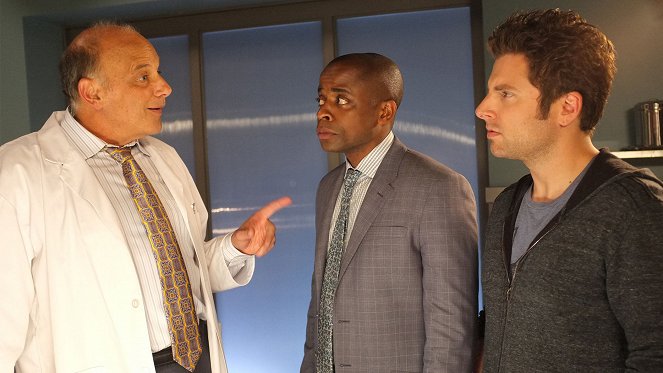 Psych, s. r. o. - Shawn and Gus Truck Things Up - Z filmu - Dulé Hill, James Roday Rodriguez