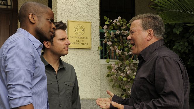 Psych - Season 6 - In for a Penny... - Photos - Dulé Hill, James Roday Rodriguez, William Shatner